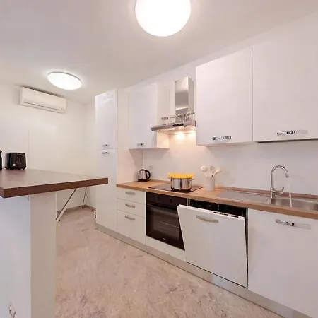 -zona Centrale- Wifi Ac Moderno 2 Posti Porto SantʼElpidio